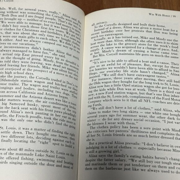 Lot of 2 San Diego State Books - Aztec Rising and Win With Honor  OOP SDSU - Picture 11 of 12